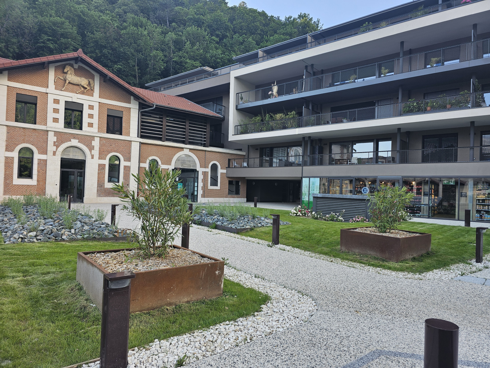 
                                                Location
                                                 Appartement meublé 60.06m² à SAINT MARTIN D’URIAGE