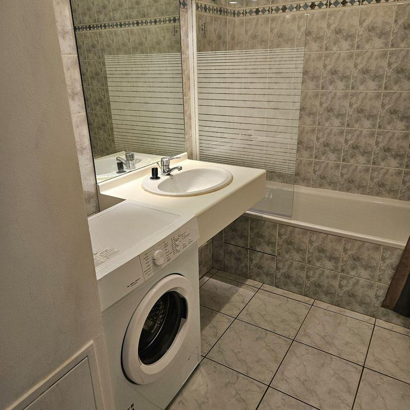 
                                                Location
                                                 Appartement meublé