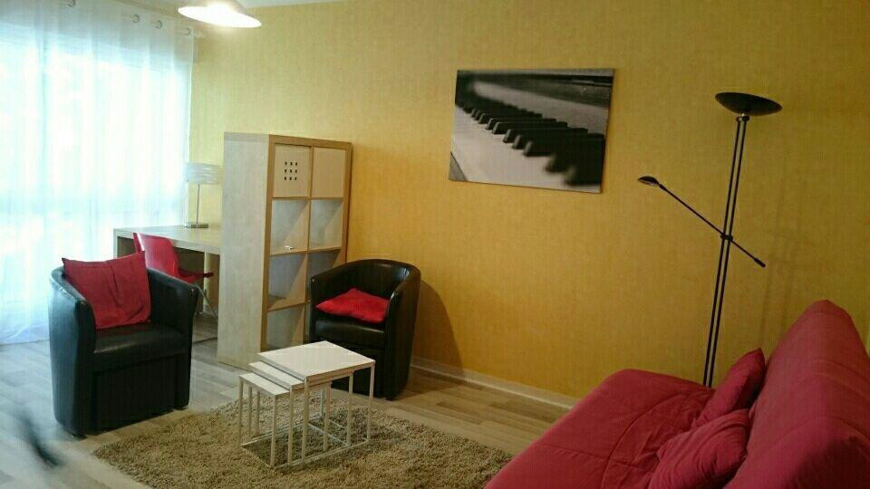 
                                                Location
                                                 Appartement meublé