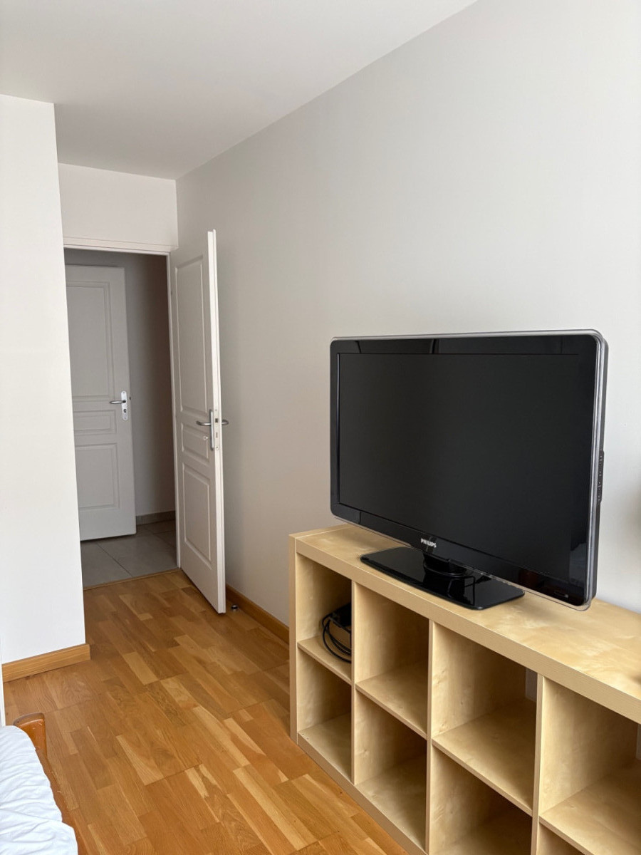 
                                                Location
                                                 Appartement meublé 73 m2 Garage & Terrasse