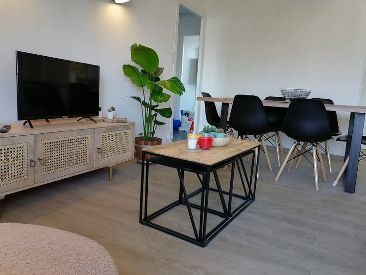 
                                                Location
                                                 Appartement meublé 75m2 4 chambres Saint-Martin-d'hères