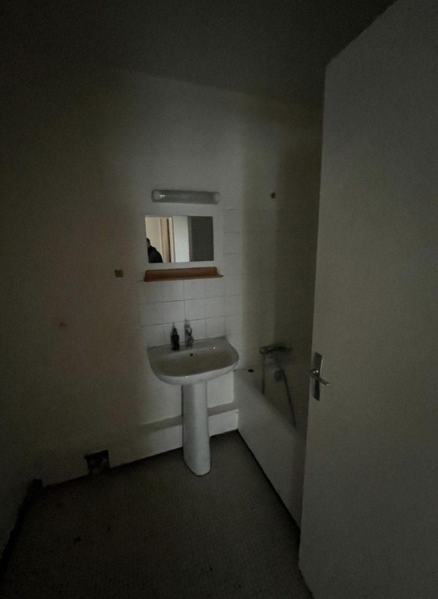 
                                                Location
                                                 Appartement meublé à louer