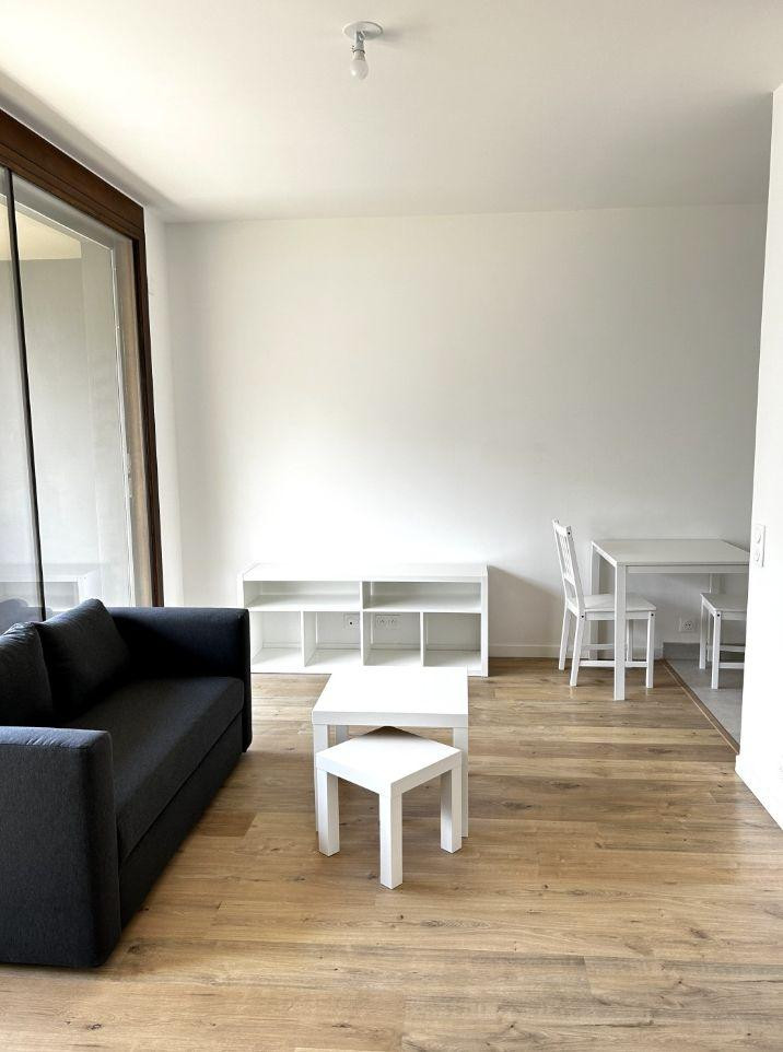
                                                Location
                                                 Appartement meublé à louer