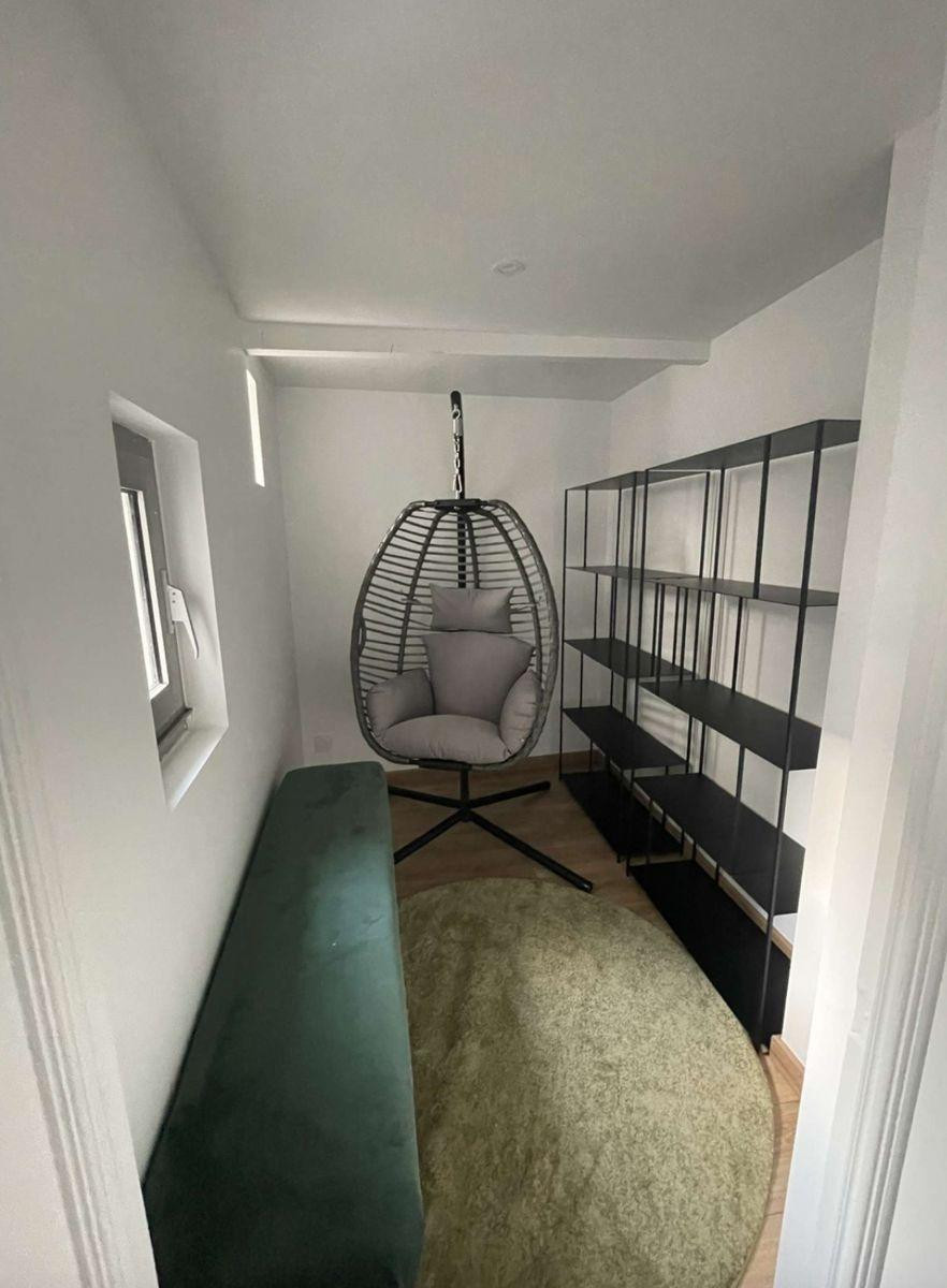 
                                                Colocation
                                                 Appartement meublé à louer