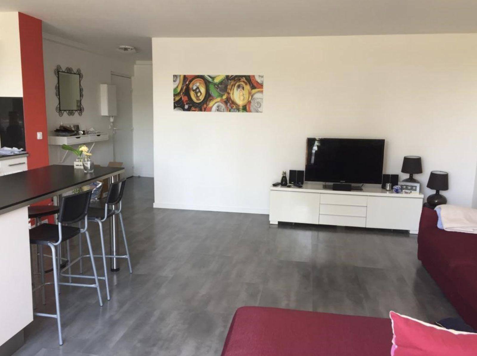 
                                                Location
                                                 Appartement meublé à louer