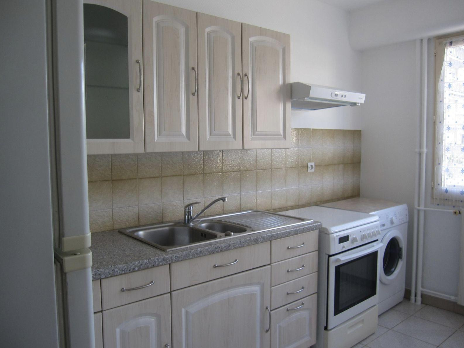 
                                                Location
                                                 Appartement meublé à louer
