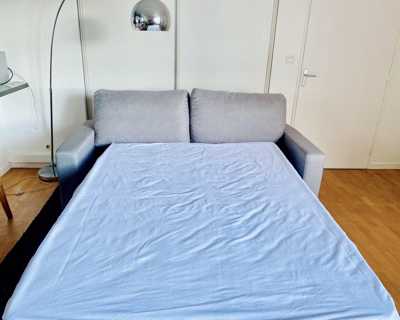 
                                                Location
                                                 Appartement meublé à louer