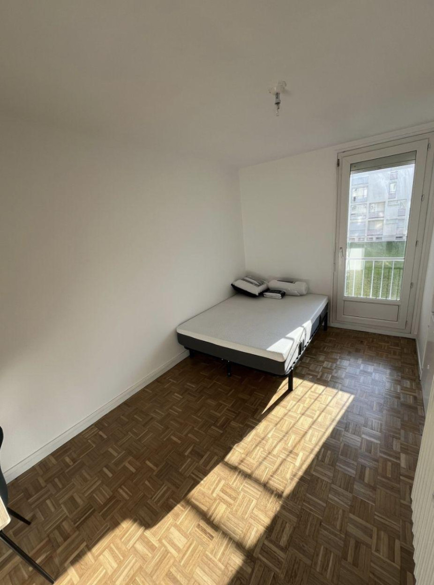 
                                                Location
                                                 Appartement meublé à louer