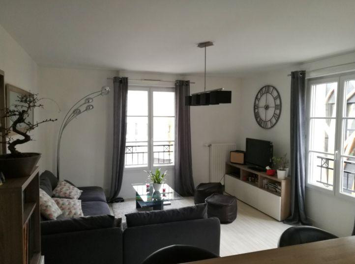 
                                                Location
                                                 Appartement meublé à louer