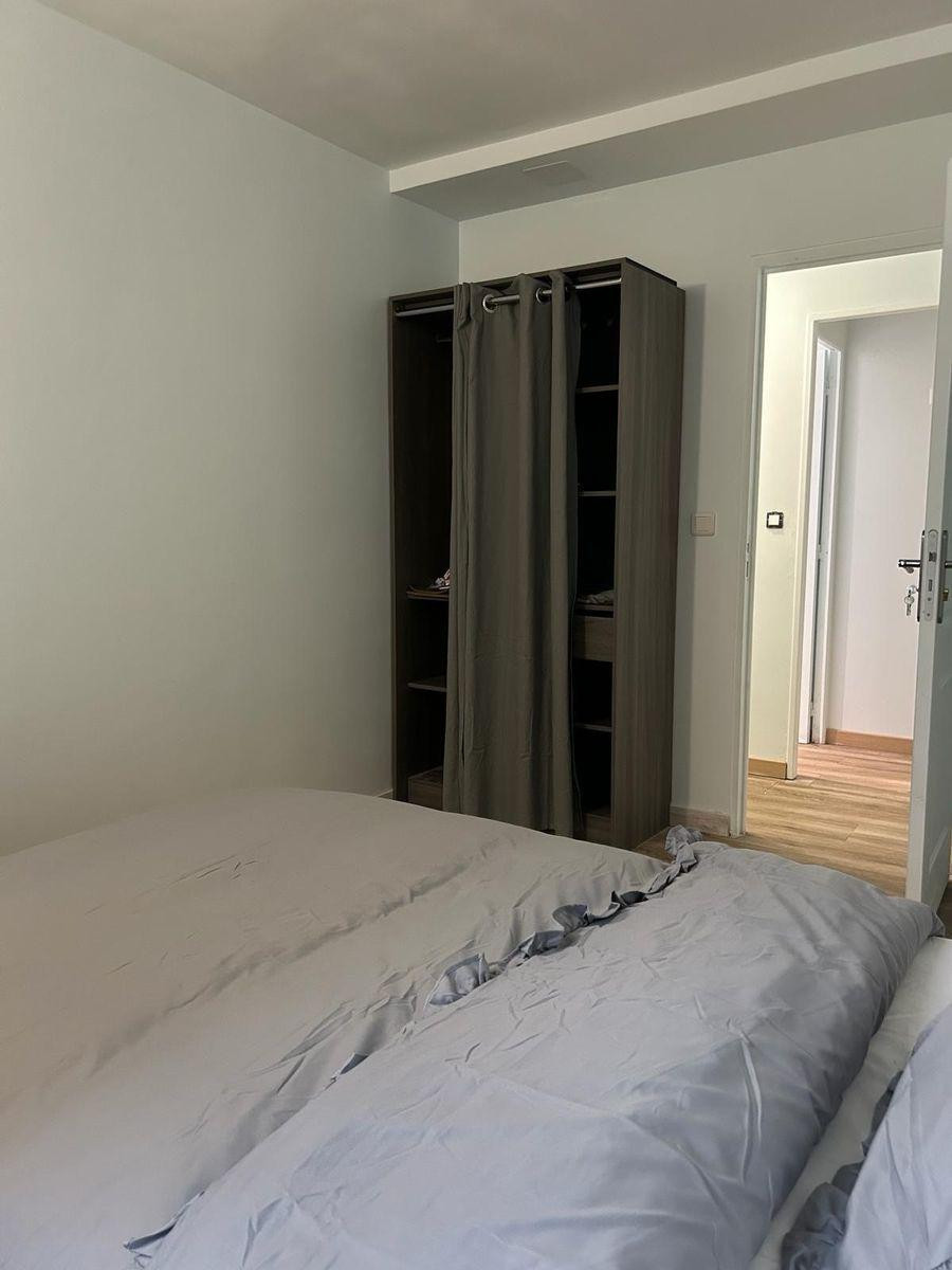 
                                                Colocation
                                                 Appartement meublé à louer