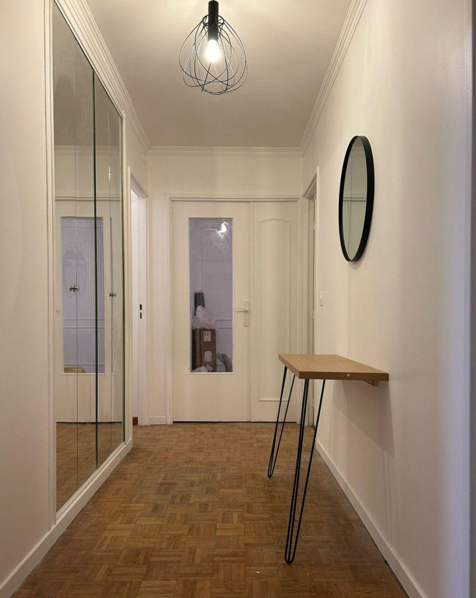 
                                                Colocation
                                                 Appartement meublé à louer