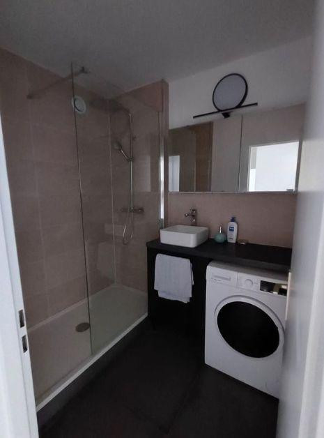 
                                                Location
                                                 Appartement meublé à louer à Issy-Les-Moulineaux