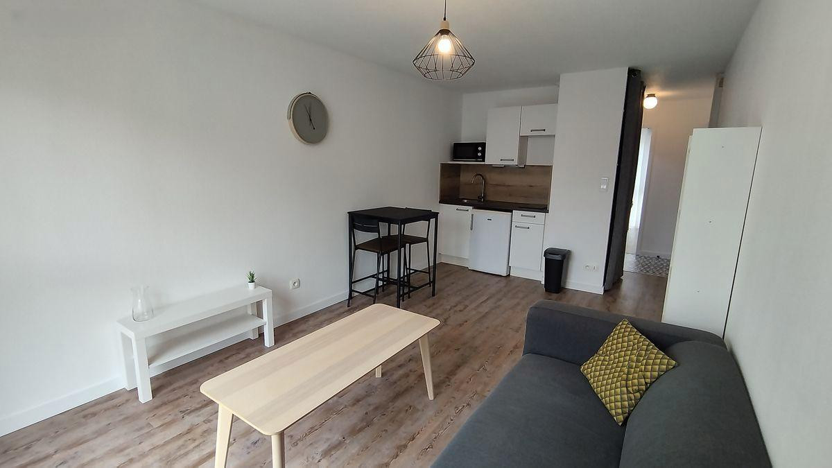 
                                                Location
                                                 Appartement meublé - Arrêt busway Joliverie