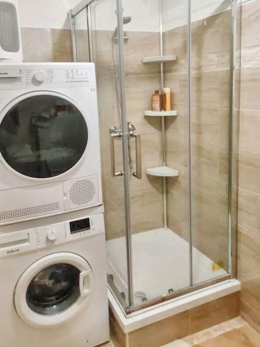 
                                                Location
                                                 Appartement meublé avec goût, quartier dynamique