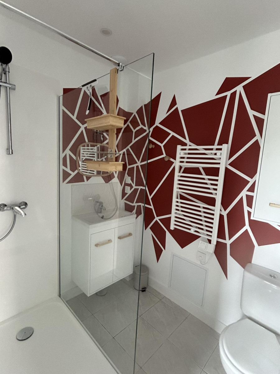 
                                                Location
                                                 Appartement meublé cosy avec jardin