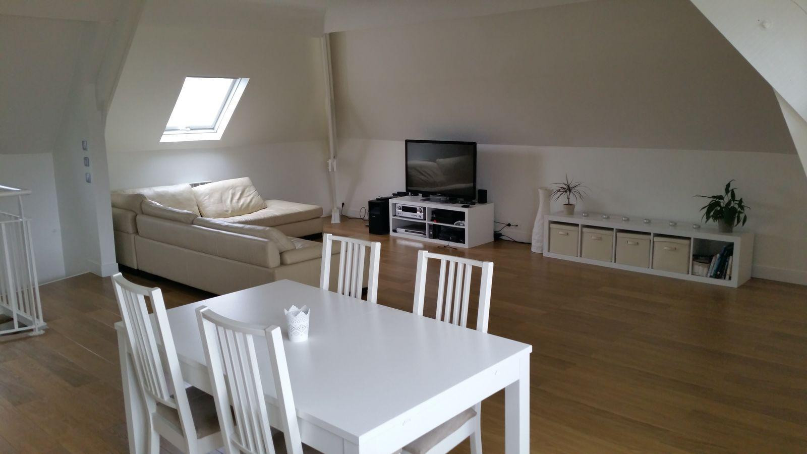 
                                                Location
                                                 Appartement meublé crosne