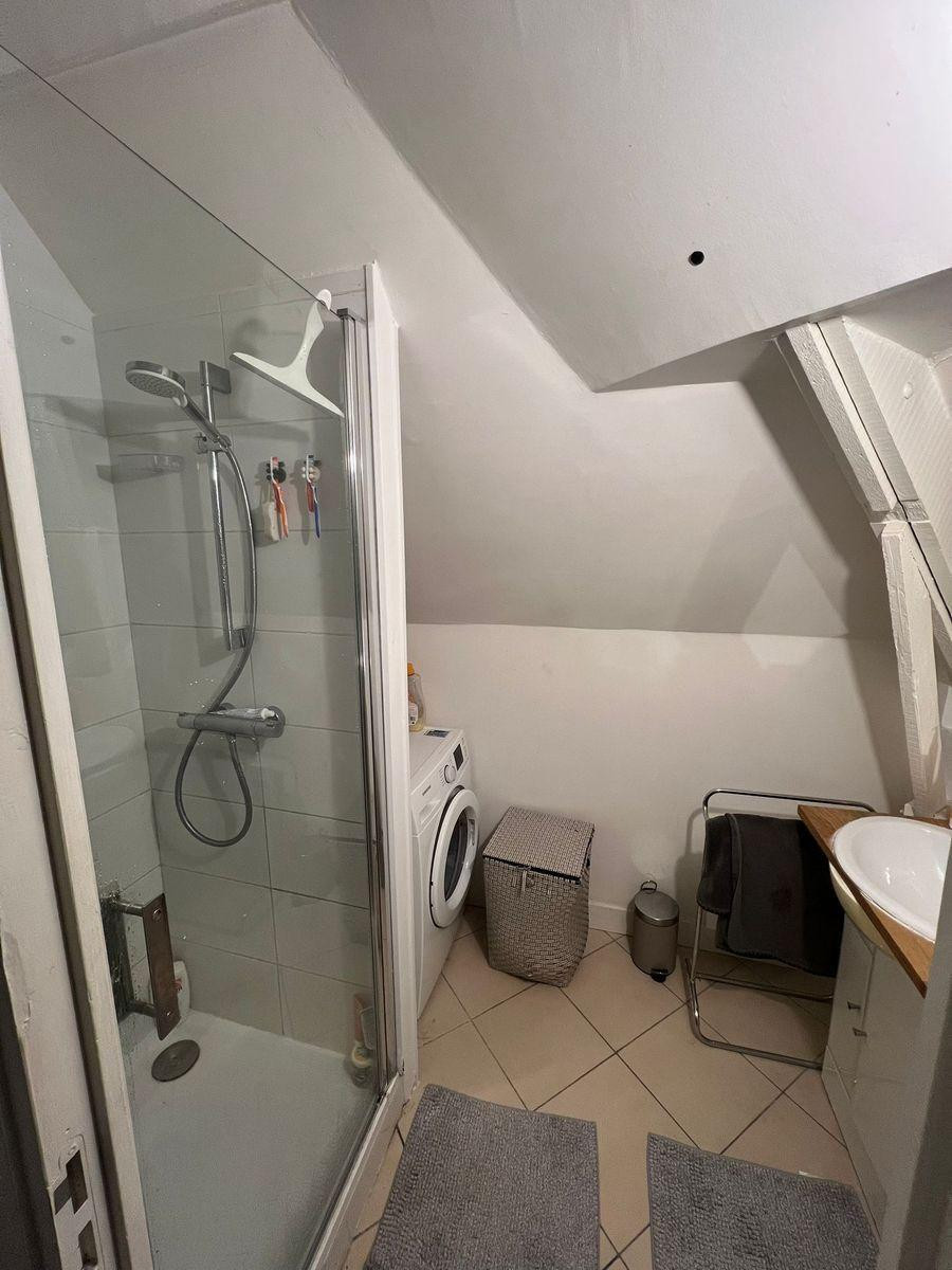 
                                                Location
                                                 Appartement meublé crosne
