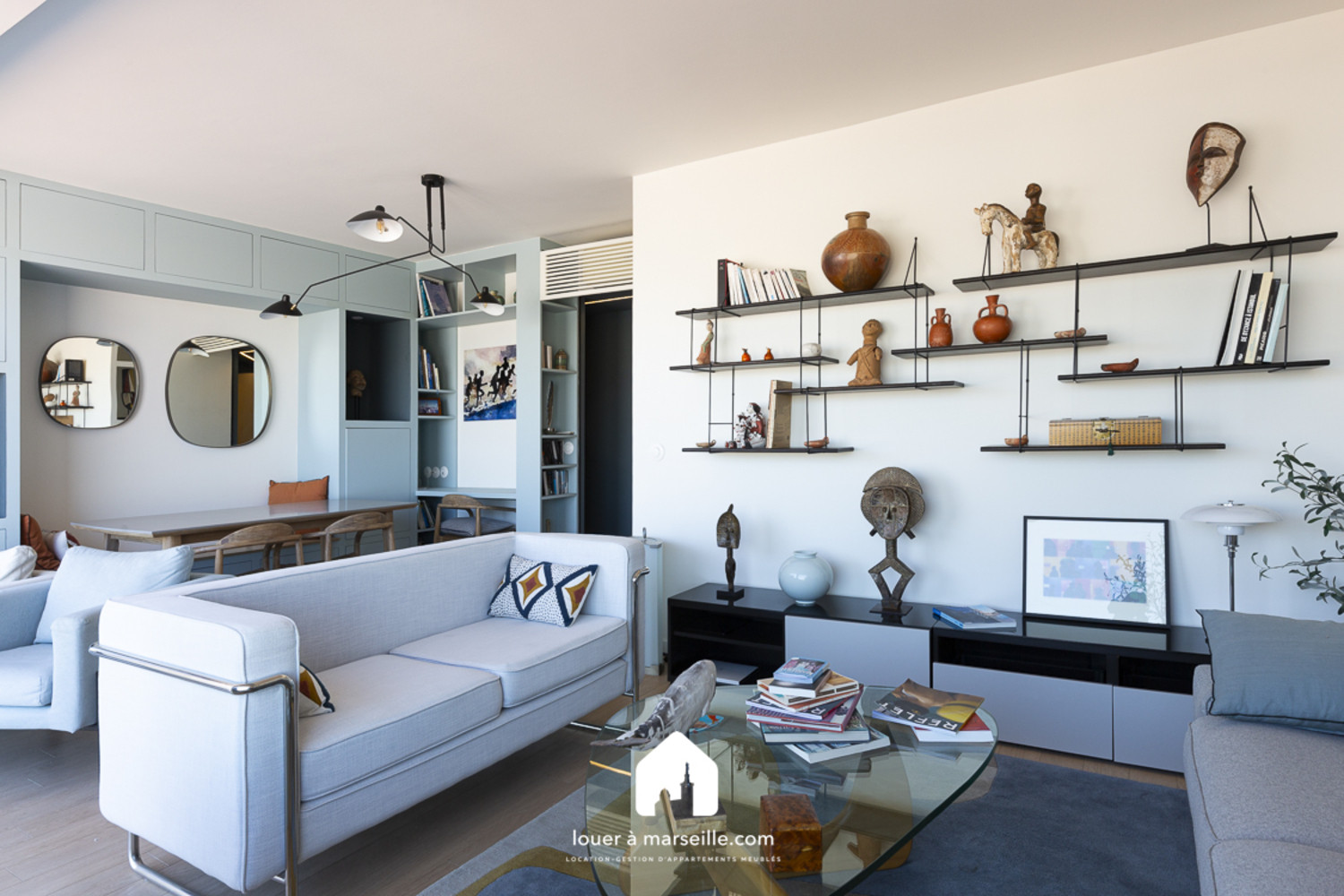 
                                                Location
                                                 Appartement meublé de standing 60m2 - 13007