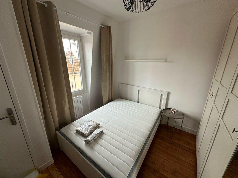 
                                                Location
                                                 Appartement meublé de standing à louer