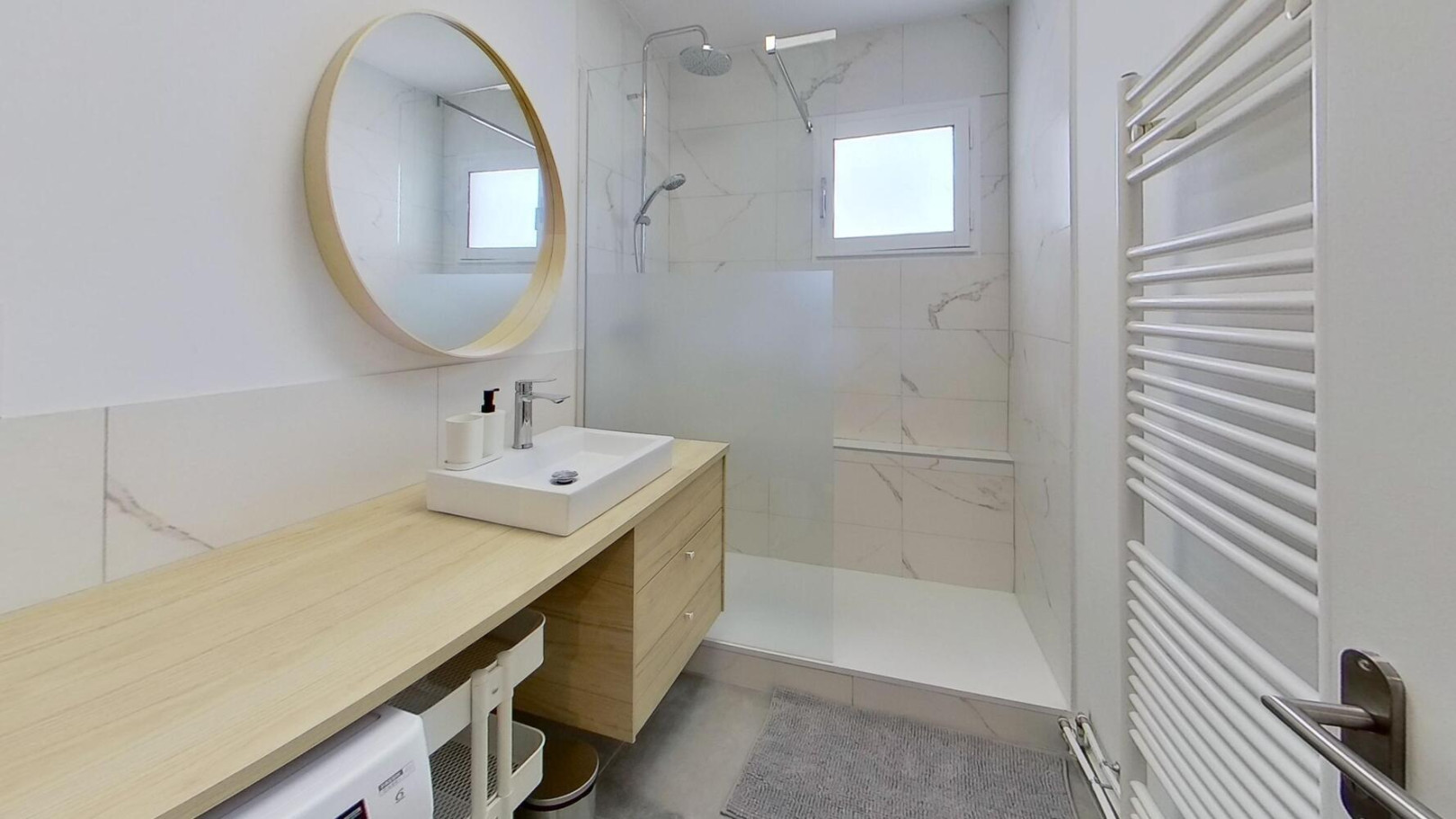 
                                                Colocation
                                                 Appartement meublé en colocation