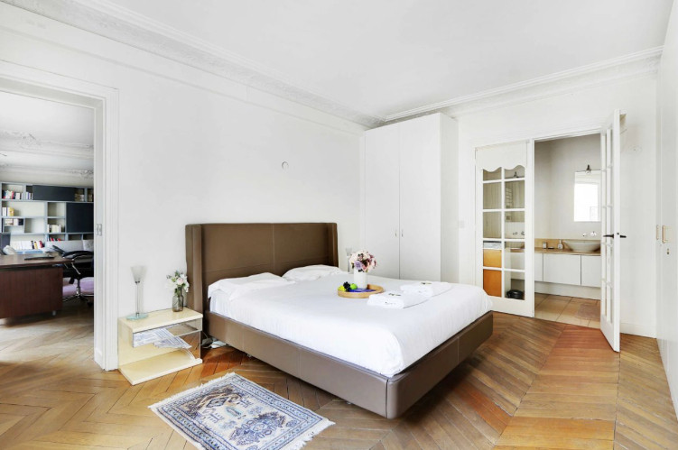 
                                                Location
                                                 Appartement meuble magnifique 2BR/ Spontini