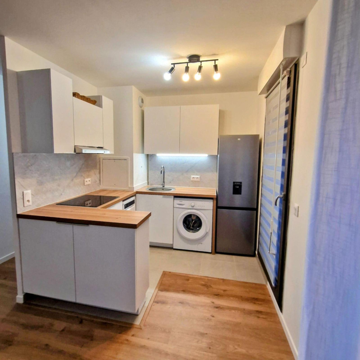 
                                                Location
                                                 Appartement meublé neuf 3 pièces Gennevilliers