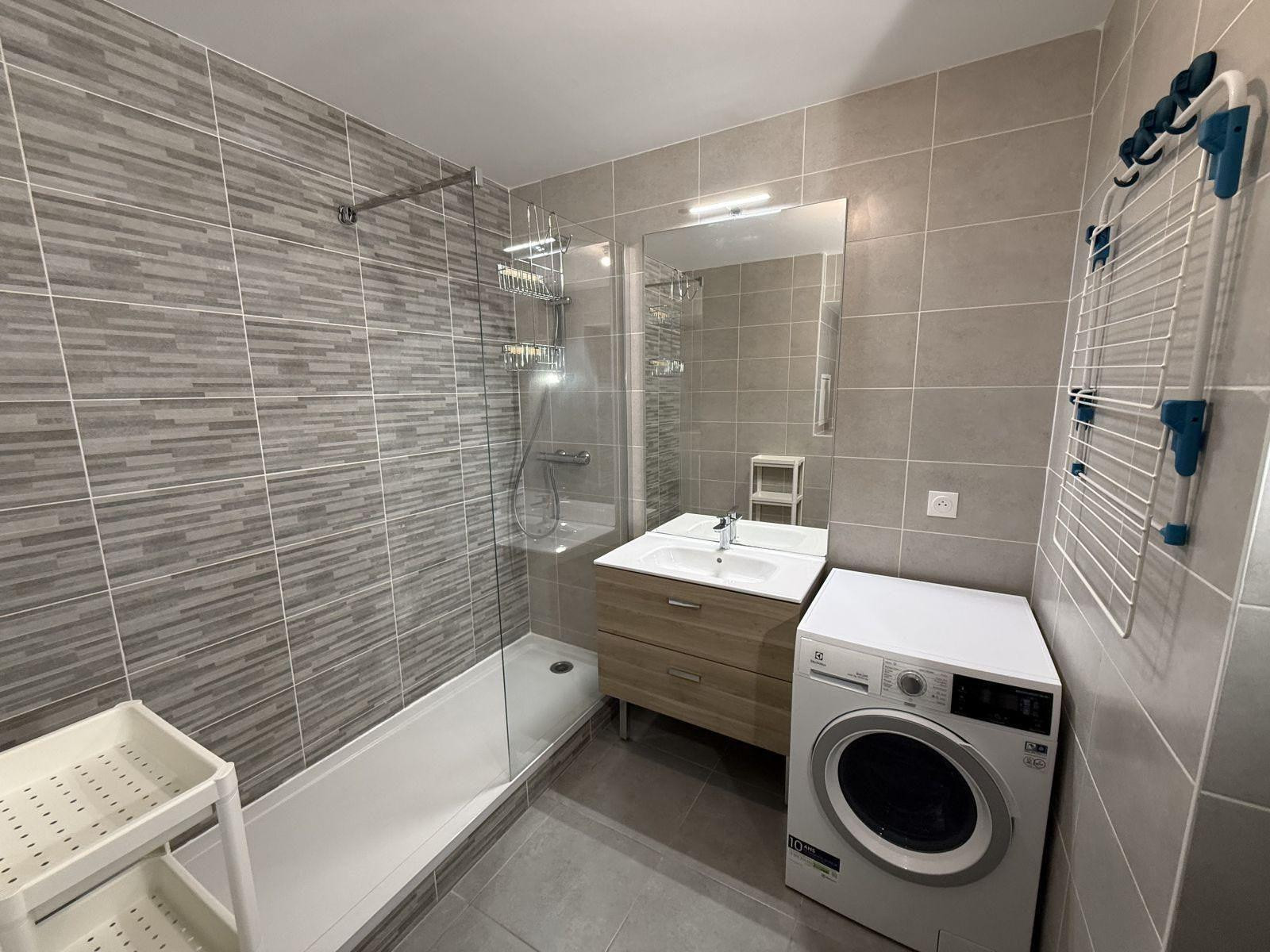 
                                                Location
                                                 Appartement meublé Nogent sur Marne RER A