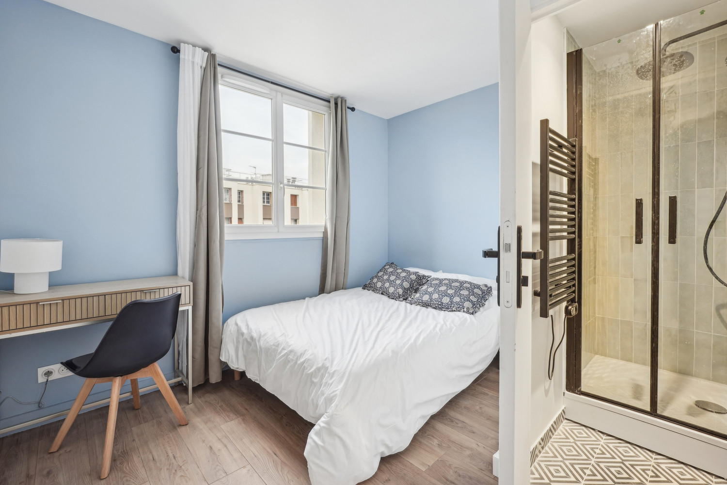 
                                                Colocation
                                                 Appartement meublé Proche La Défense