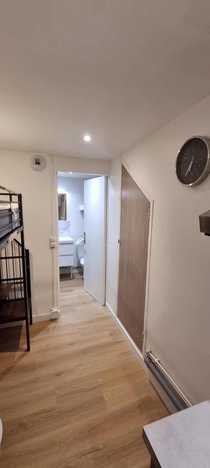 
                                                Location
                                                 Appartement meublé T1 14.74m² à Niort