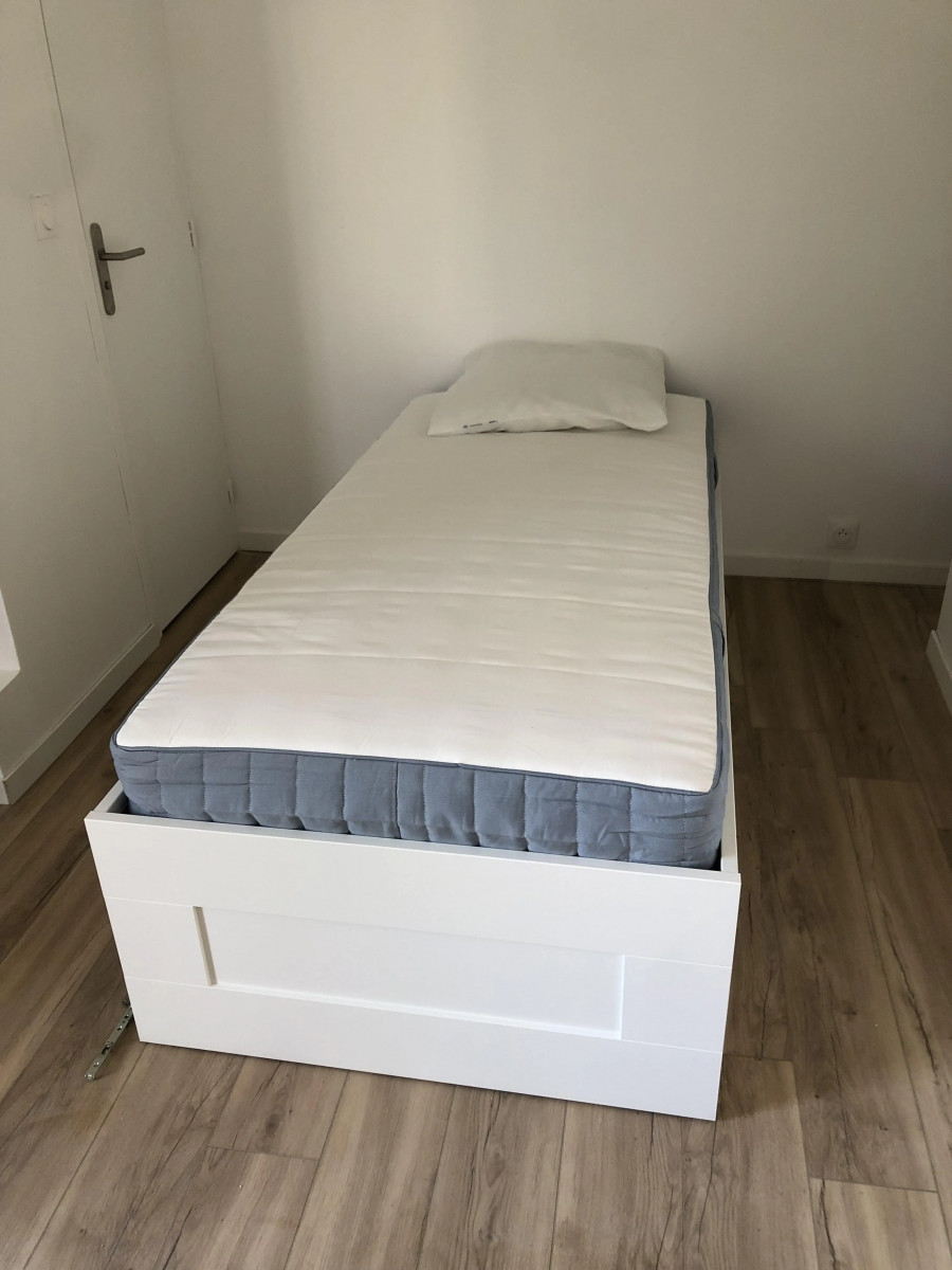 
                                                Location
                                                 Appartement meublé T1 15.95m² à Joué-lès-Tours