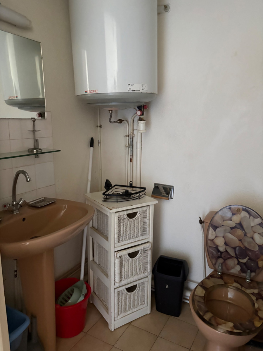
                                                Location
                                                 Appartement meublé T1 17.8m² à Grenoble