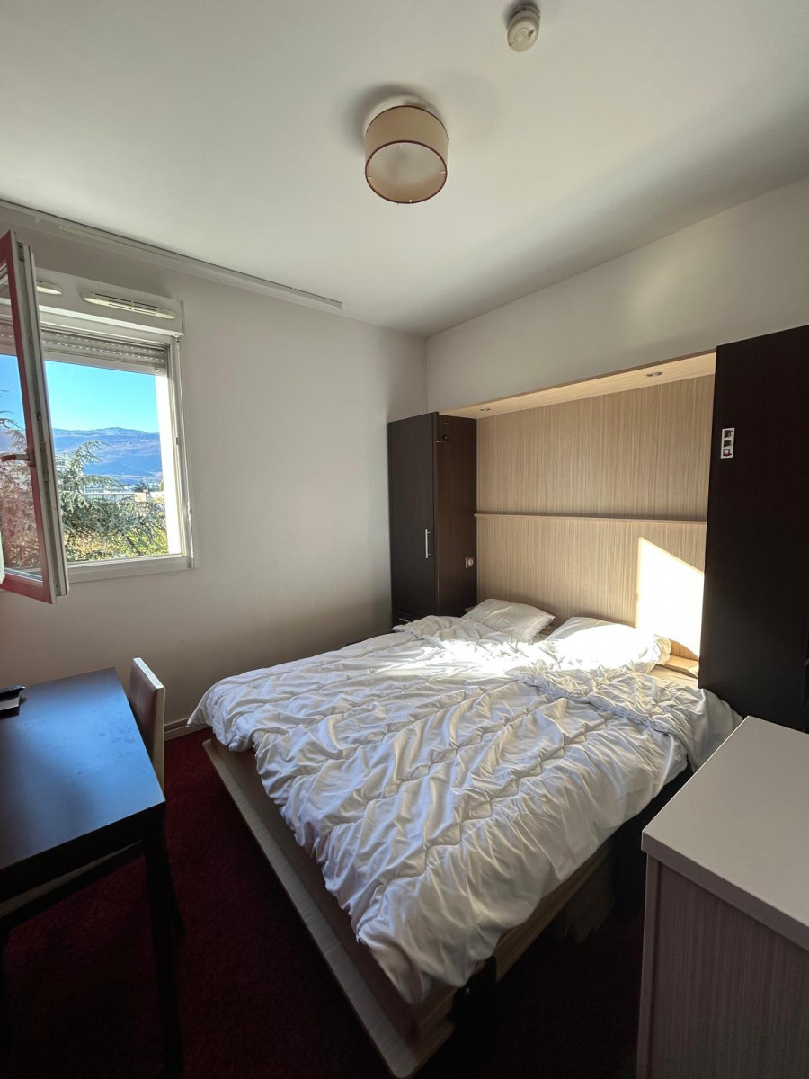 
                                                Location
                                                 Appartement meublé T1 18.88m² à Grenoble