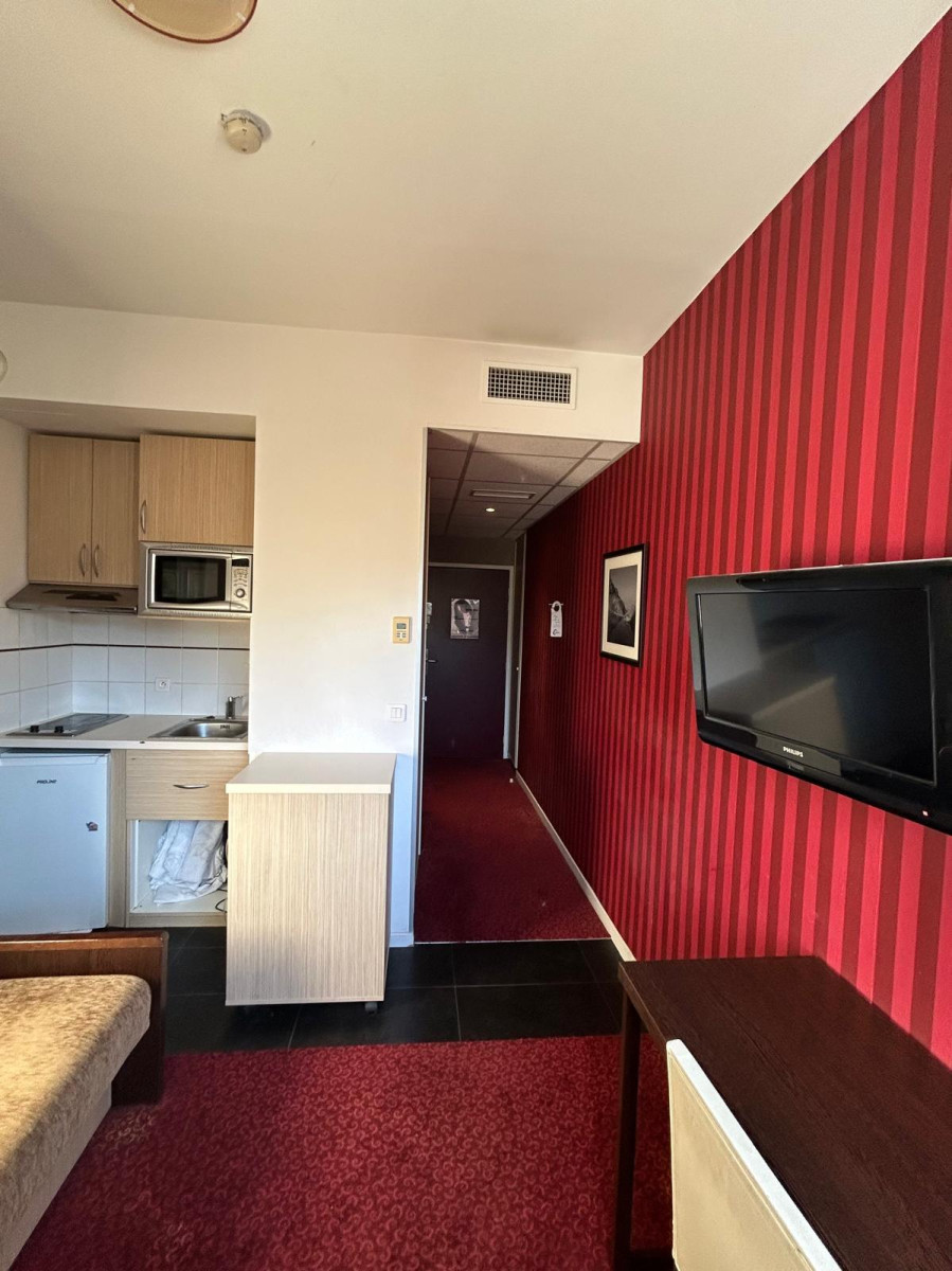 
                                                Location
                                                 Appartement meublé T1 18.88m² à Grenoble