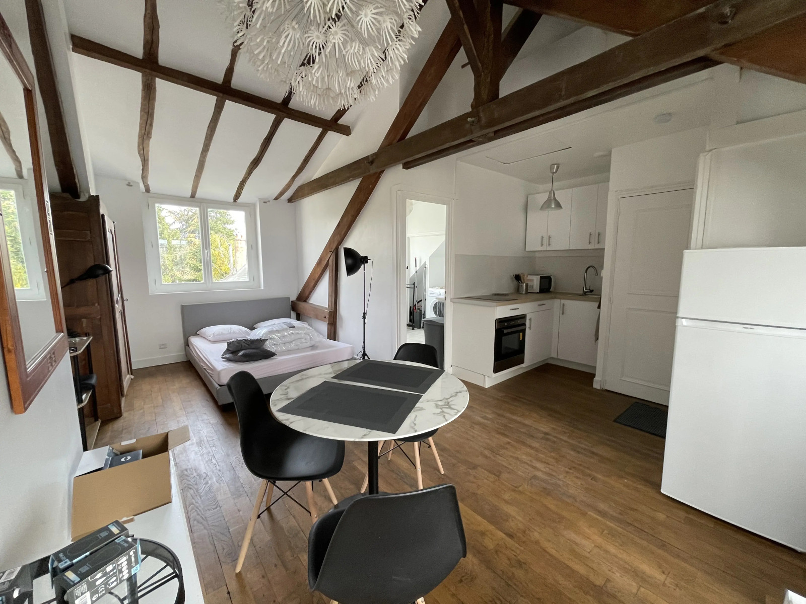 
                                                Location
                                                 Appartement meublé T1 29.86m² à Tours