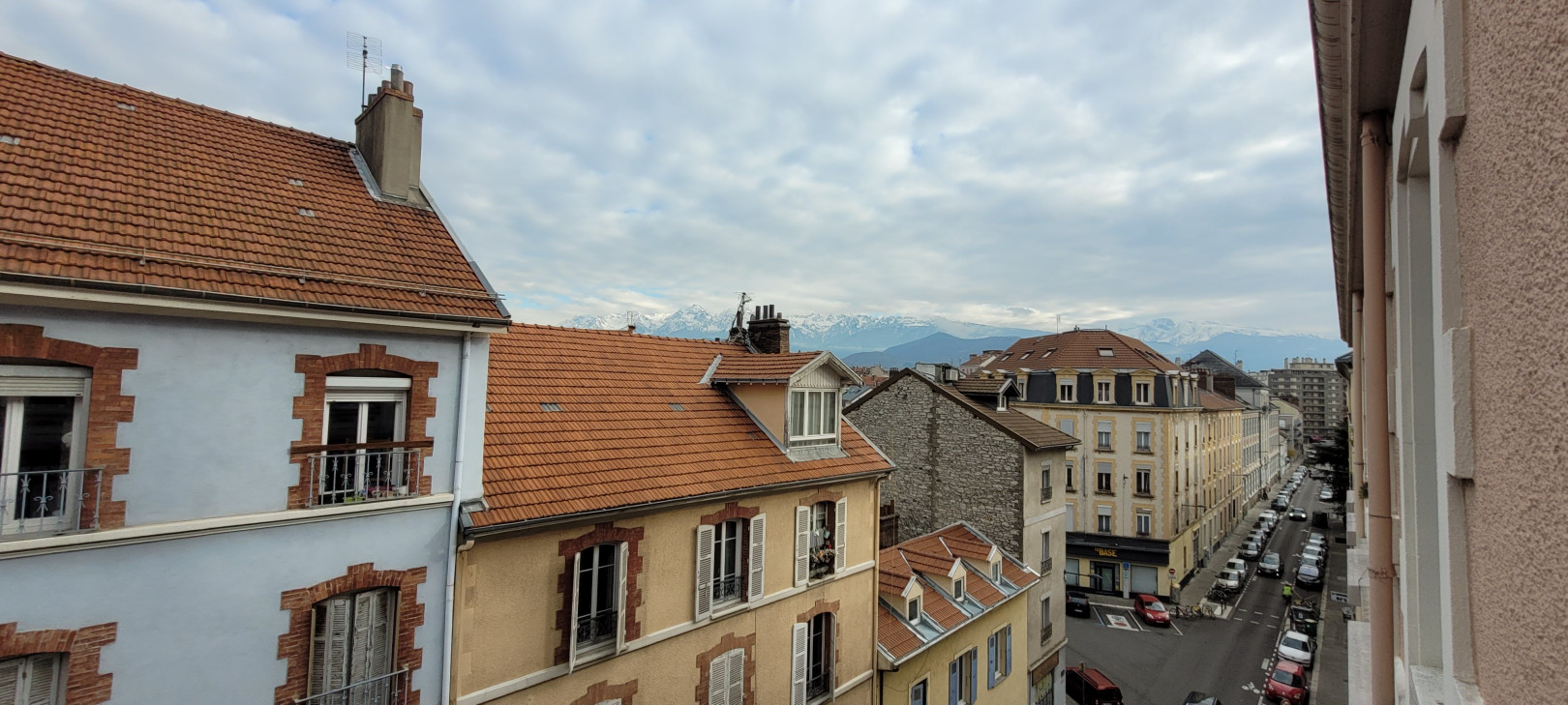
                                                Location
                                                 Appartement meublé T1 31.3m² à Grenoble