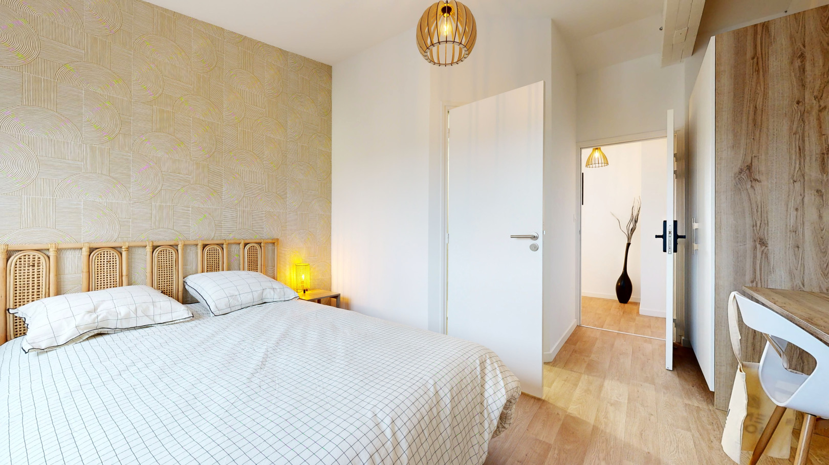 
                                                Location
                                                 Appartement meublé T2 25m² à Rennes