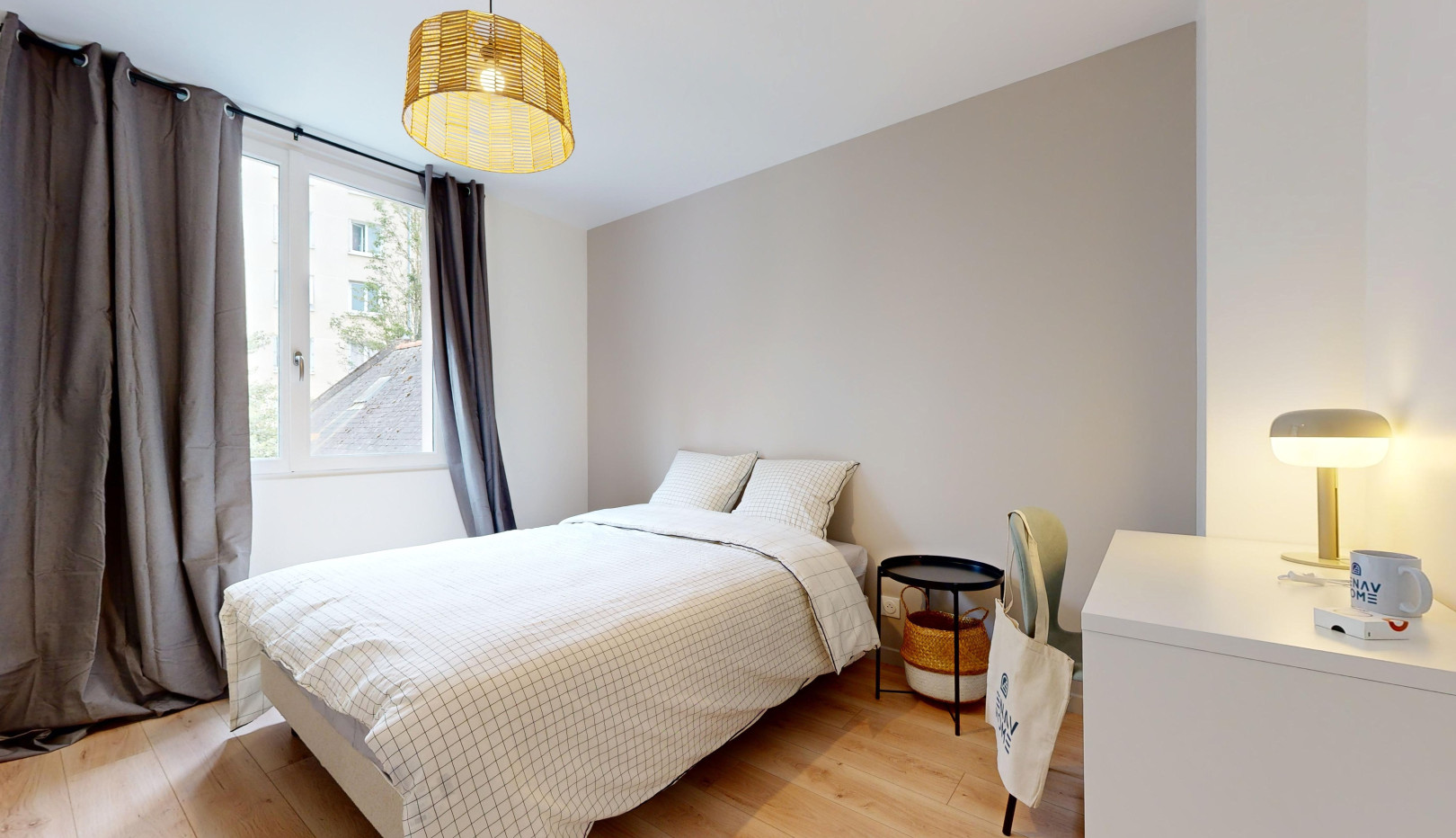 
                                                Location
                                                 Appartement meublé T2 25m² à Rennes