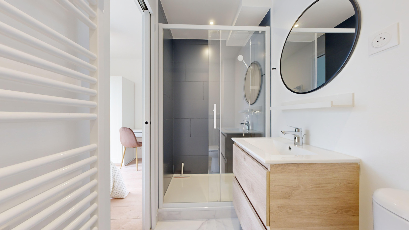 
                                                Location
                                                 Appartement meublé T2 25m² à Rennes