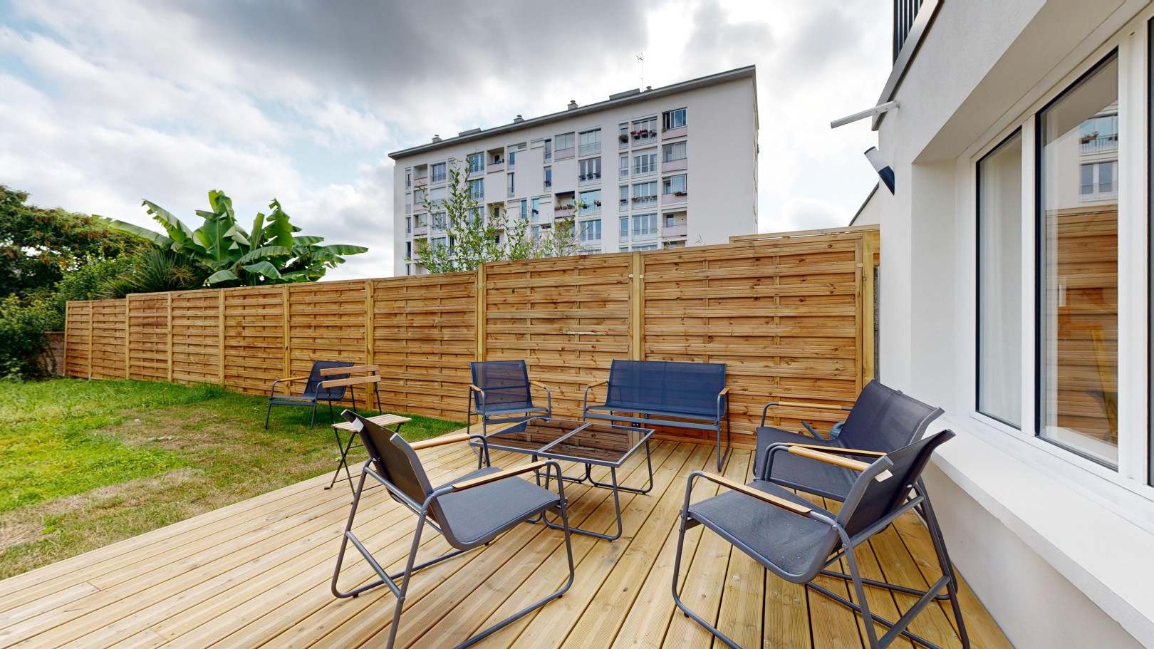 
                                                Location
                                                 Appartement meublé T2 25m² à Rennes