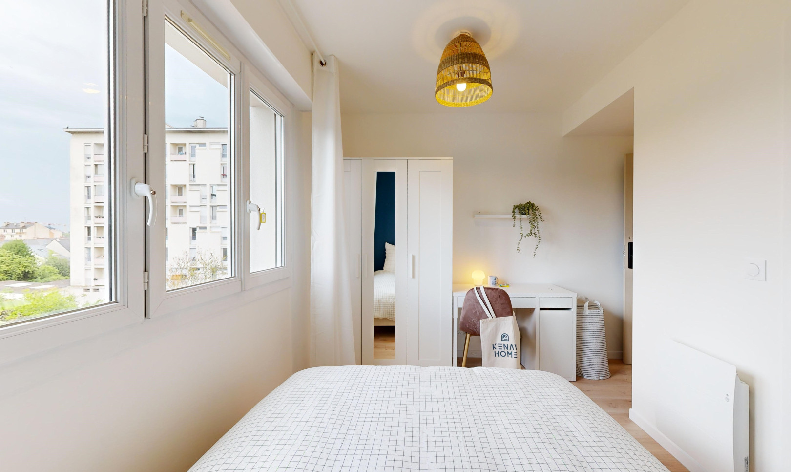 
                                                Location
                                                 Appartement meublé T2 25m² à Rennes