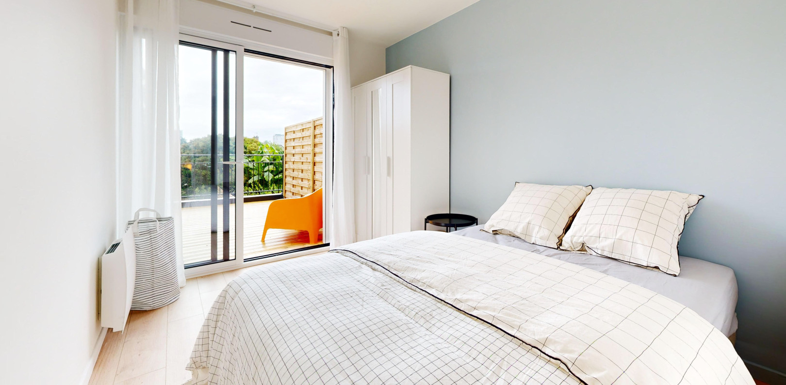 
                                                Location
                                                 Appartement meublé T2 25m² à Rennes