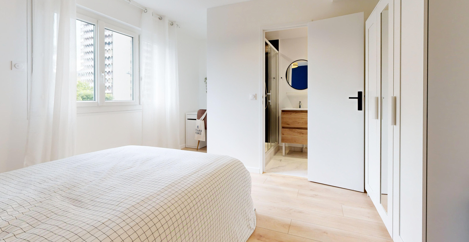 
                                                Location
                                                 Appartement meublé T2 25m² à Rennes