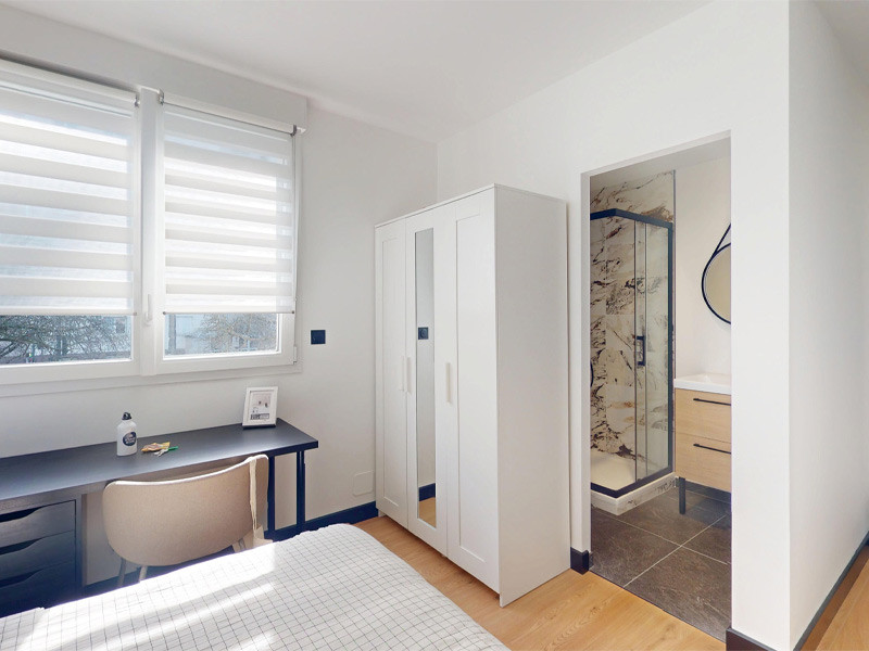 
                                                Location
                                                 Appartement meublé T2 25m² à Rennes