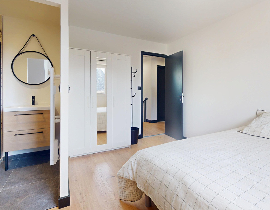 
                                                Location
                                                 Appartement meublé T2 25m² à Rennes