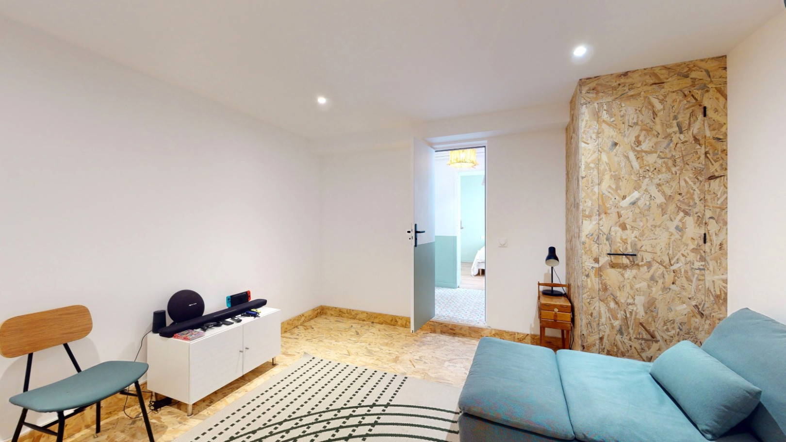 
                                                Location
                                                 Appartement meublé T2 25m² à Rennes