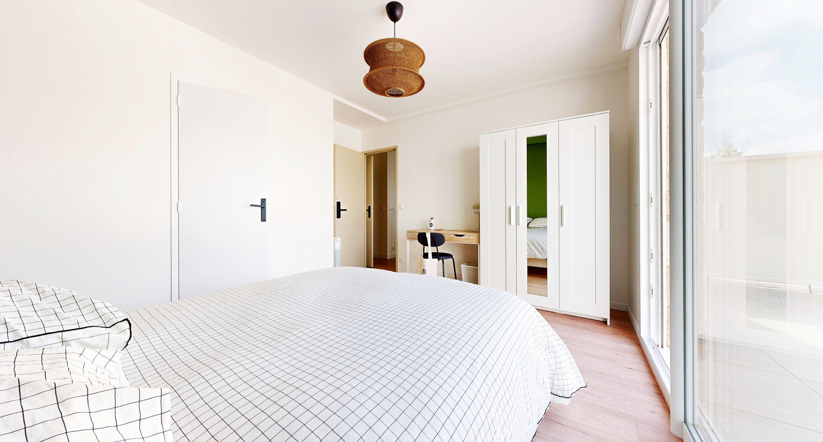 
                                                Location
                                                 Appartement meublé T2 25m² à Rennes