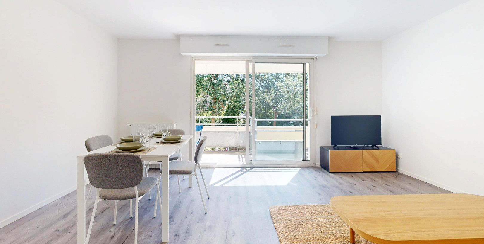 
                                                Location
                                                 Appartement meublé T2 25m² à Rennes