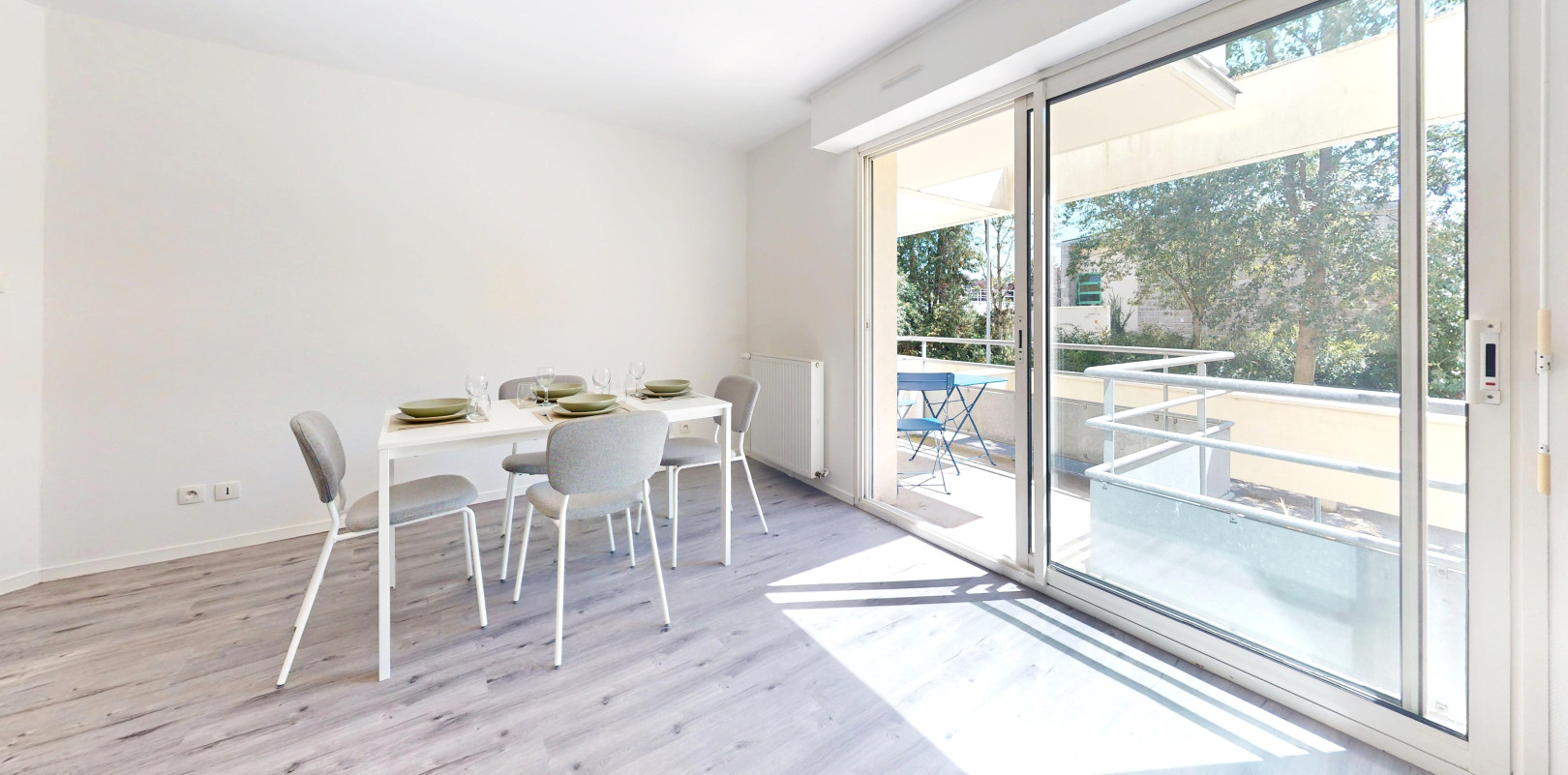 
                                                Location
                                                 Appartement meublé T2 25m² à Rennes