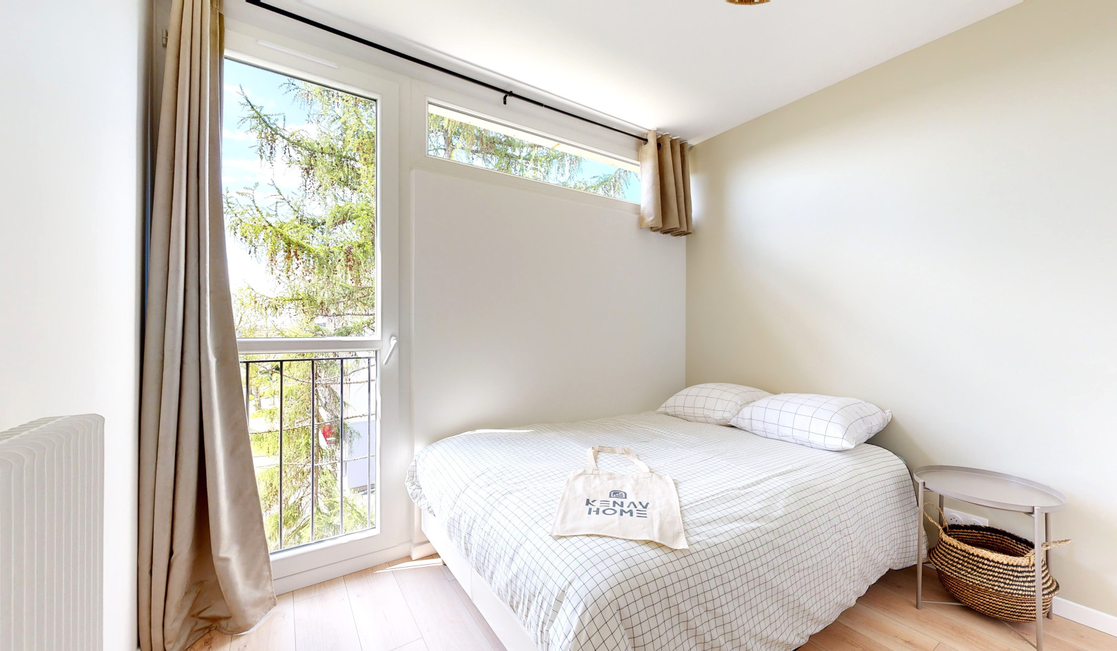 
                                                Location
                                                 Appartement meublé T2 25m² à Rennes