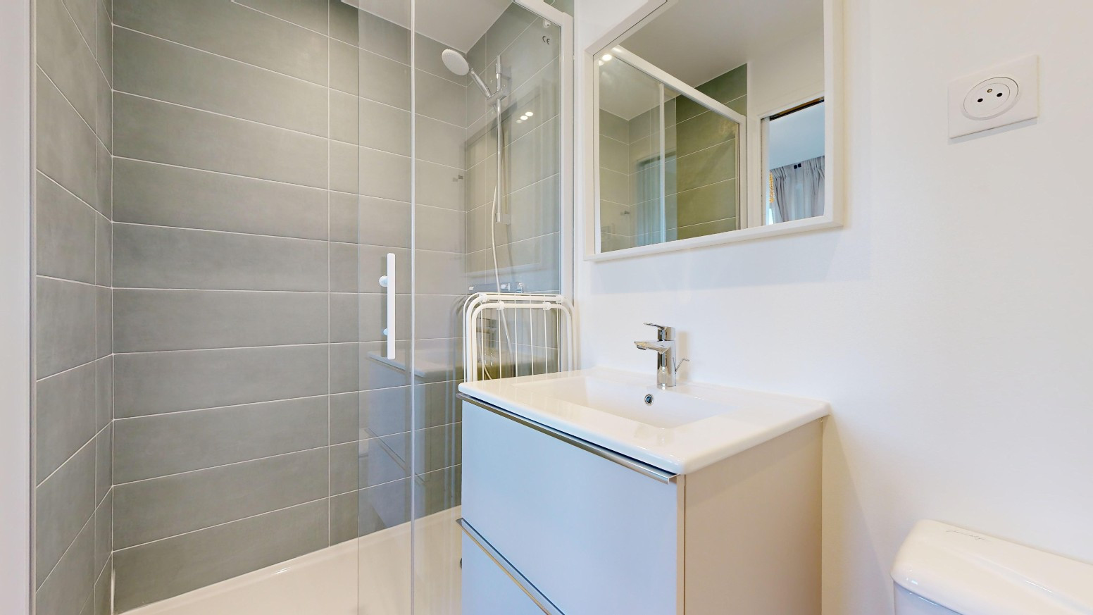 
                                                Location
                                                 Appartement meublé T2 25m² à Rennes